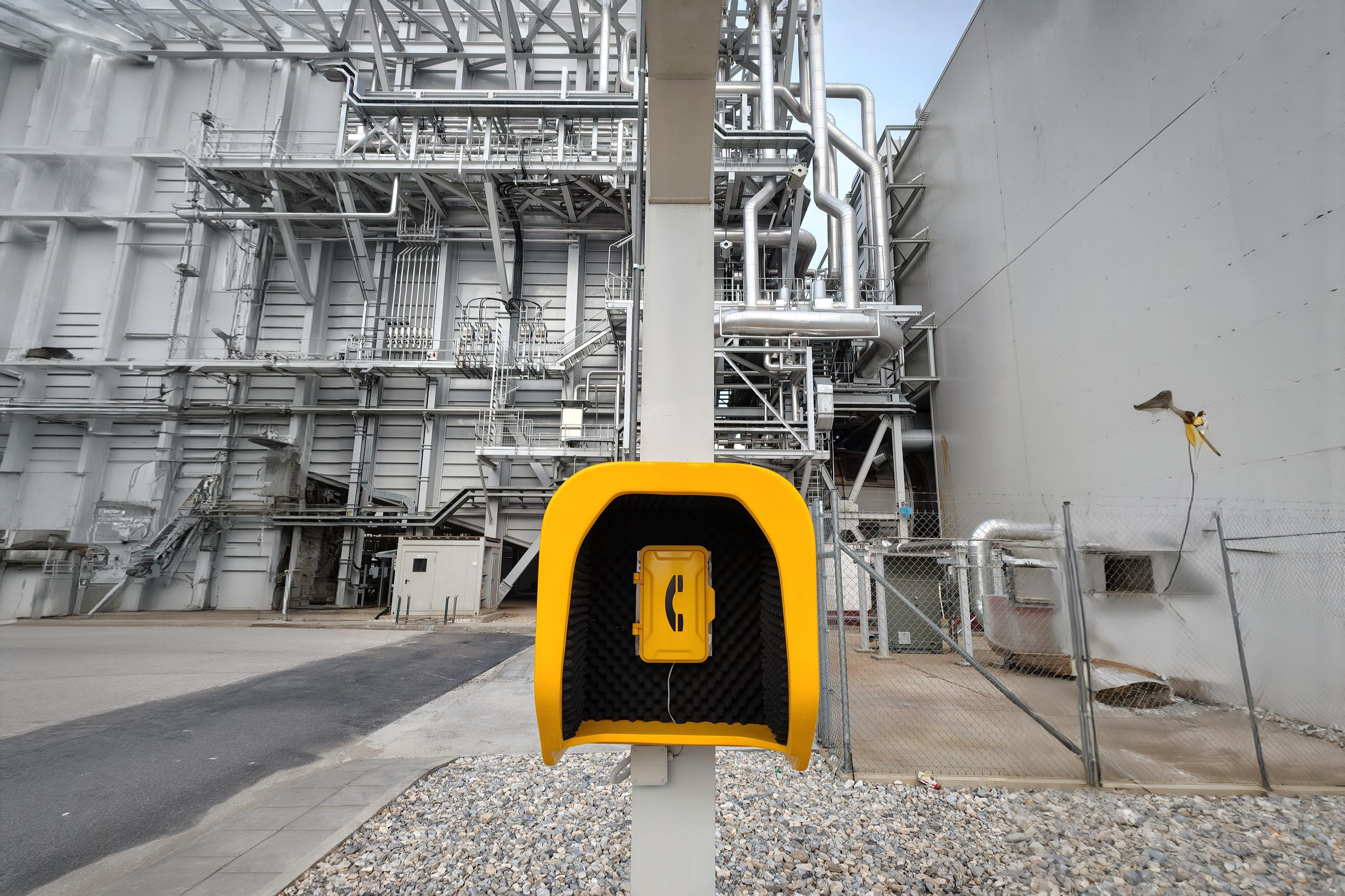 How Do Communications for Oil & Gas Improve Operational Safety?