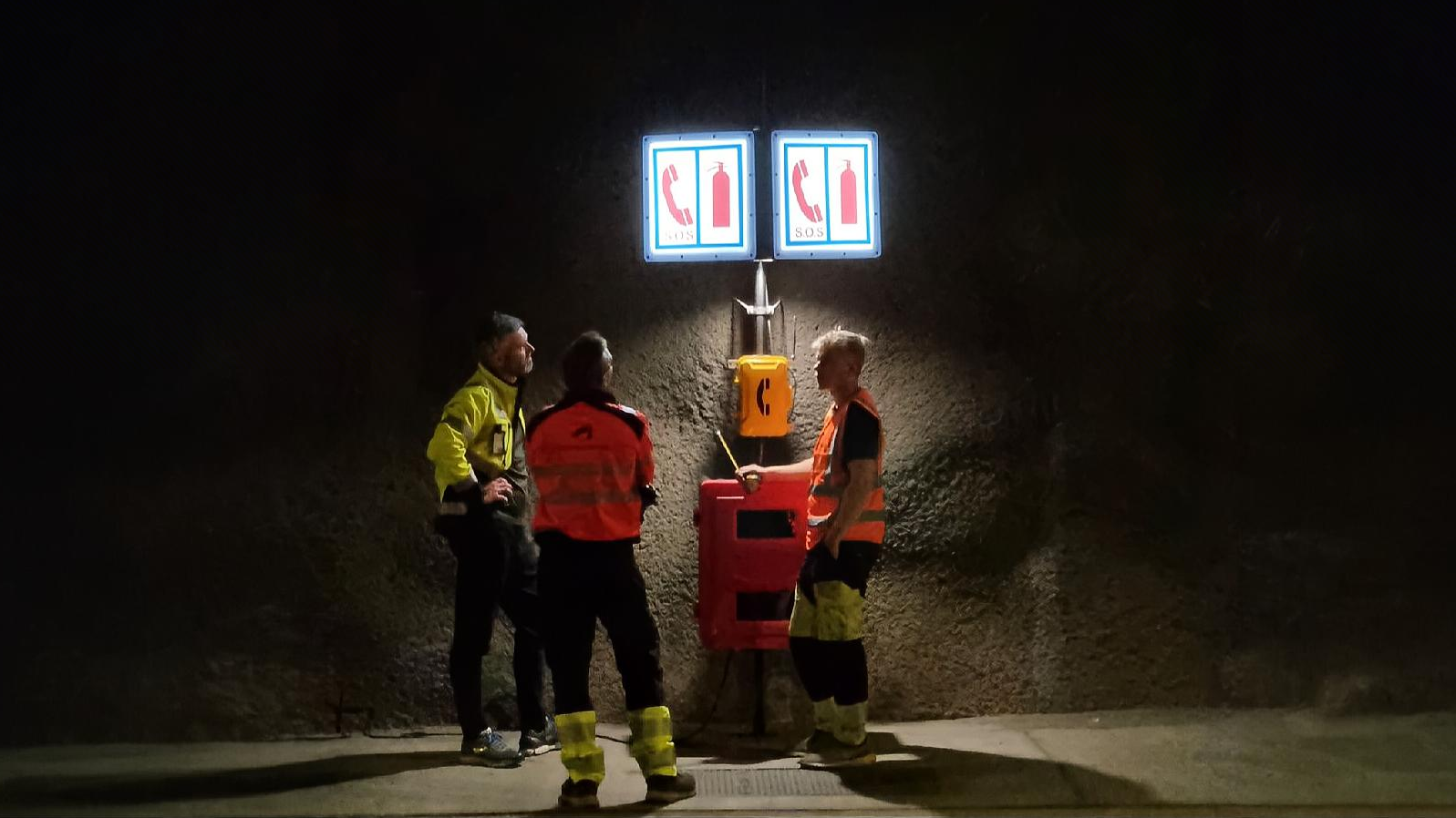 What Advantage Do VoIP Industrial Telephones Offer Over Analog?